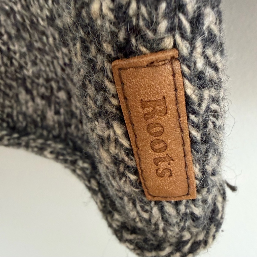 Roots Wool Blend Cabincore Knit Sweater - Medium - Picture 6 of 7